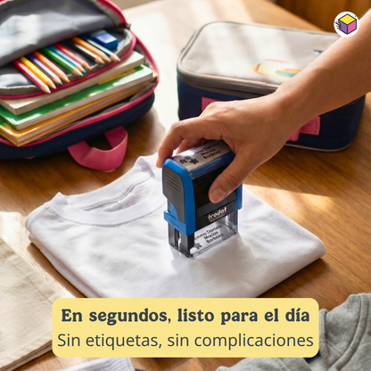 “Comparativa entre marcar ropa con plumón y usar sello personalizado para ropa infantil.”