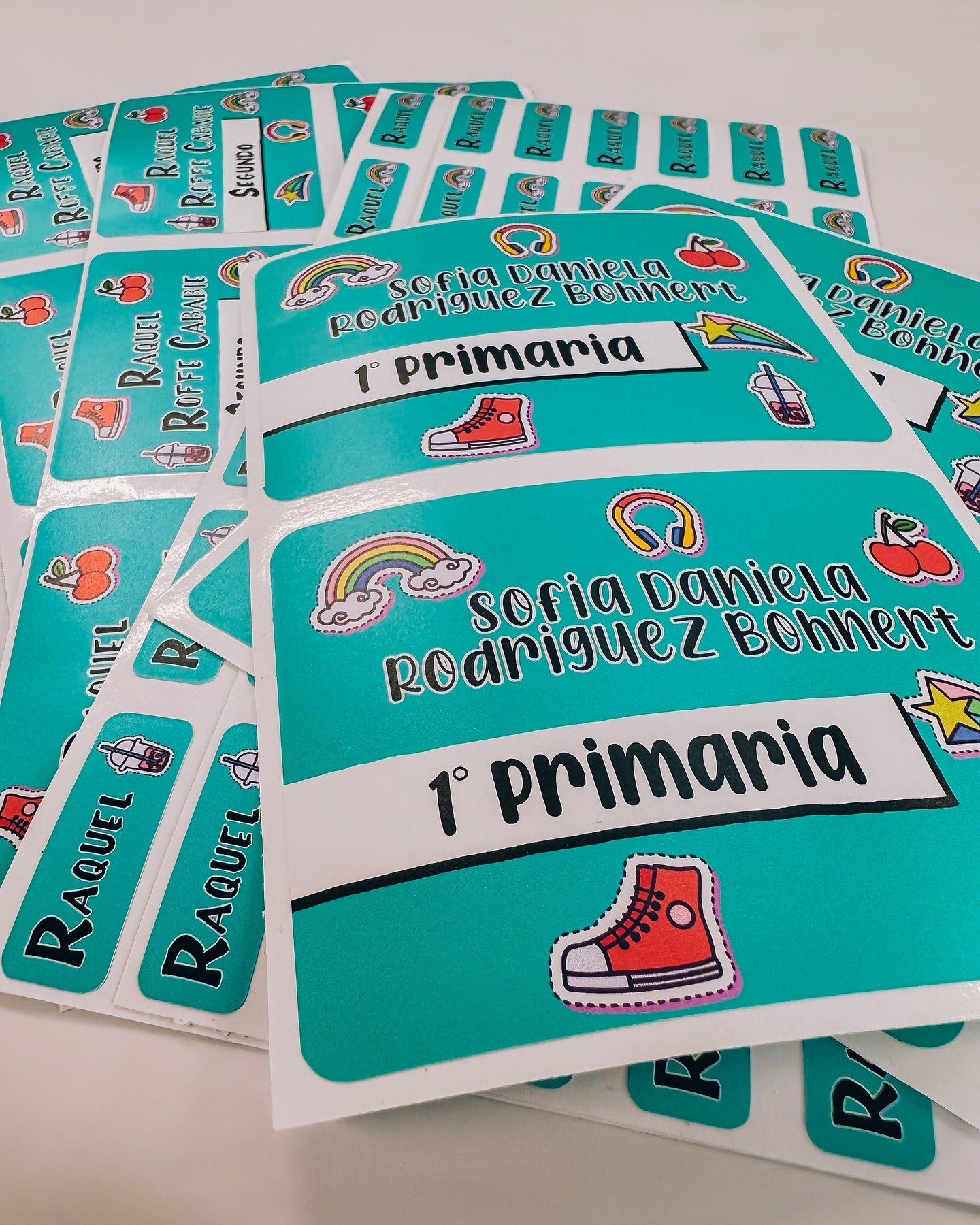 Etiqueta para cuaderno con grado y nombre